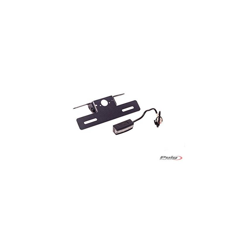 SUPPORT DE PLAQUE YAMAHA X-MAX 400 13-17 / Puig