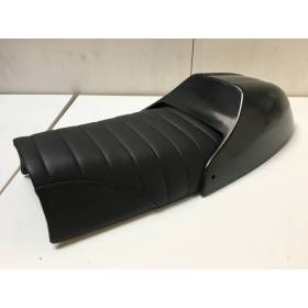 SELLE TUCK 'N ROLL BLACK TYPE 8 L : 70cms