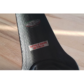 COQUE DE SELLE EN CARBONE DUCATI PANIGALE V4 - CARBONVANI