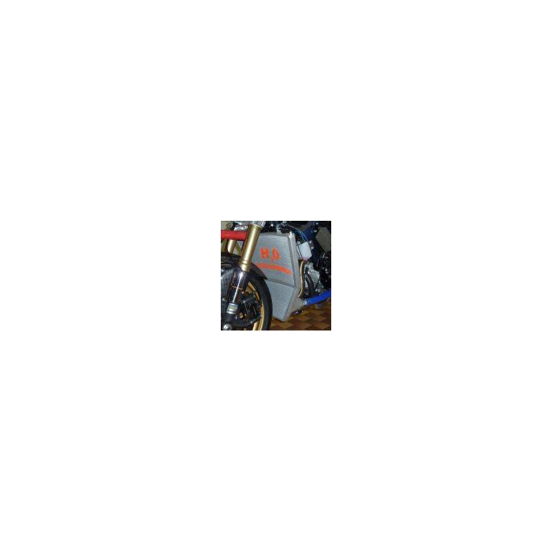 Radiateur gros volume eau + kit durite SUZUKI GSXR 600 2011-2017 Radiateur gros volume eau + kit durite SUZUKI GSXR 600 2011-2017