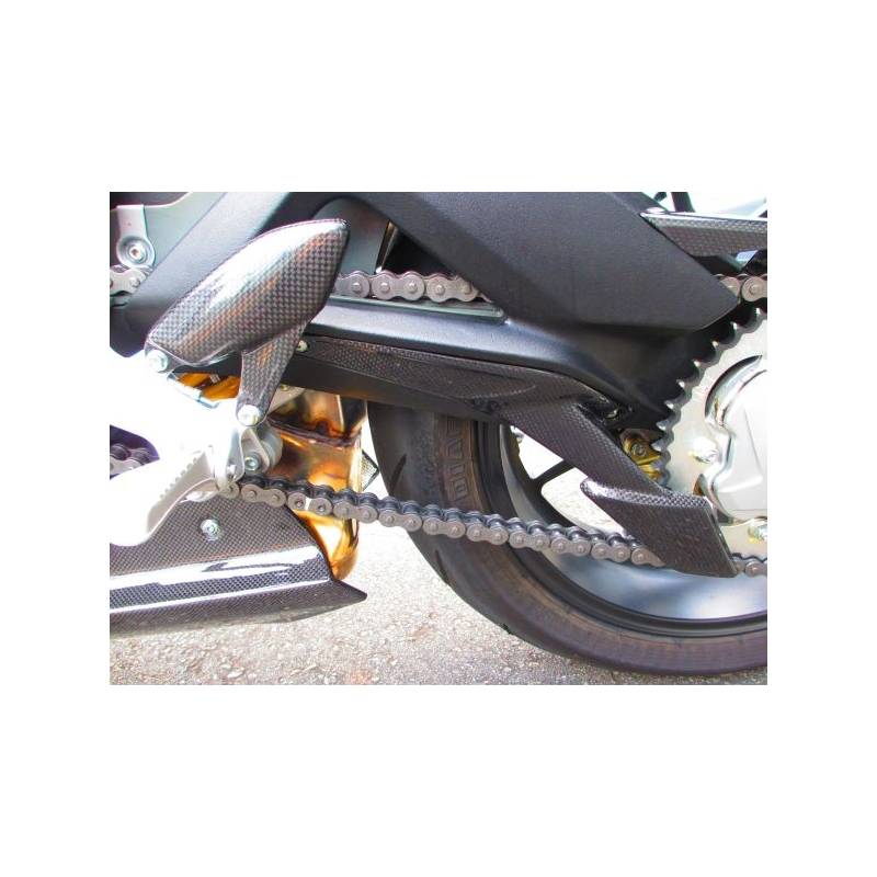 PROTECTION DE CHAINE CARBONE INFERIEURE MV BRUTALE 675/800