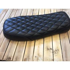 SELLE DIAMOND STITCH BRAT BLACK 67 L : 51cms