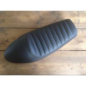 SELLE CLASSIC BRAT BLACK TYPE 37 L : 52cms