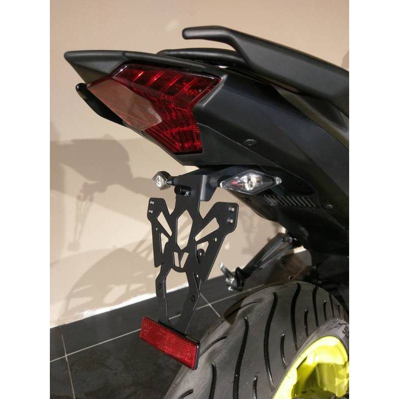 Support de plaque V PARTS noir Yamaha MT-03