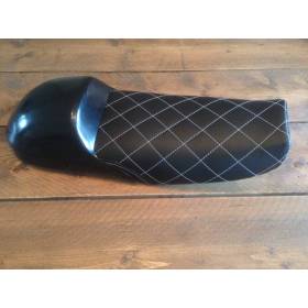 SELLE CLASSIC BRAT CX500 BLACK TYPE 83 L : 52cms