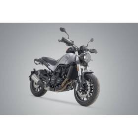 Support pour sacoche latérale droite SLC Benelli Leoncino 500 (17-) / 500 Trail (18-).