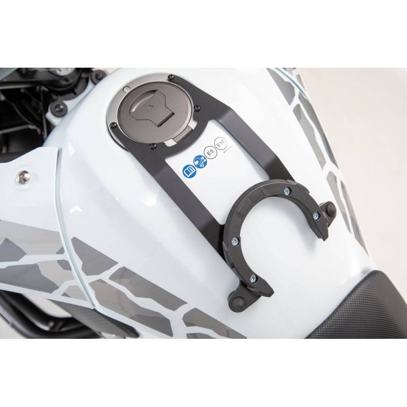 Anneau de réservoir EVO Noir. Honda CB500X (18-).