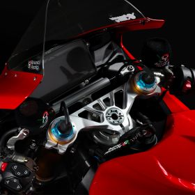 Té de Fourche Supérieur BONAMICI pour Ducati Panigale V4 / S (2025+) - Léger & Performant