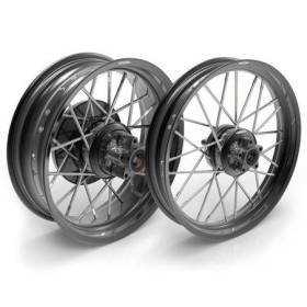 Paire de roues à rayons r18 classic 24m9