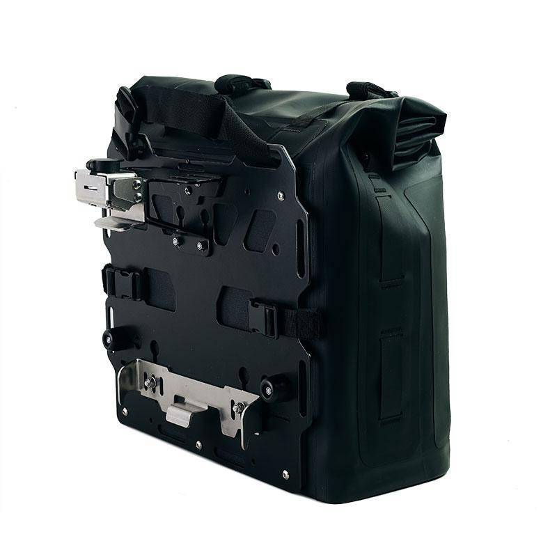Sacoche latérale khali en tpu 35l - 45l + plaque aluminium côté silencieux