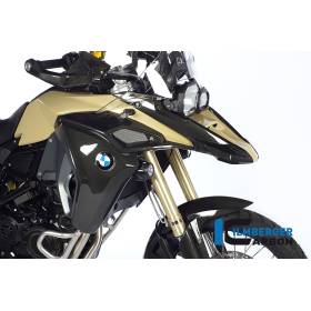 Élargissement du becquet avant droit - BMW F800GS / AdvIlmberger Carbon