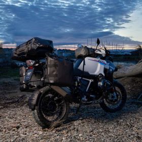 Support de sac en aluminium avec façade hypalon réglable et attache rapide + cadre gaucheBMW R12G/S - Unit Garage