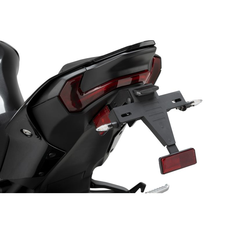 Support de plaque Kawasaki Z900, Z900SE (2025-) Puig 22436N Support de plaque Kawasaki Z900, Z900SE (2025-) Puig 22436N