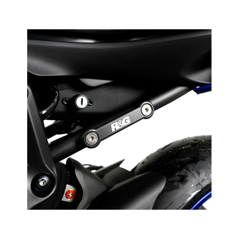 Cache orifice repose-pieds Yamaha MT-07 / RG RACING BLP0032BK