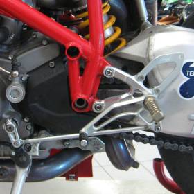 Commandes reculées Ducati 848-1098 / Robby Moto Evo