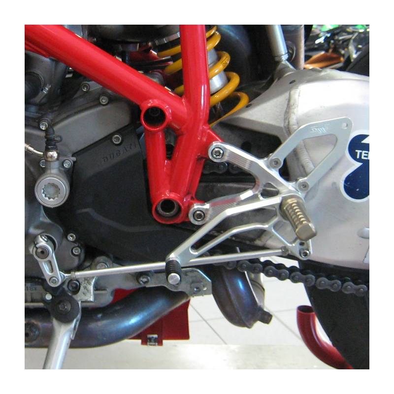 Commandes reculées Ducati 848-1098 / Robby Moto Evo